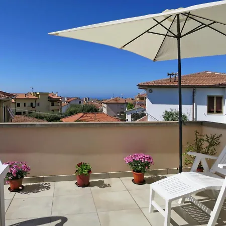 Apartman Mansarda By Interhome Rosignano Solvay