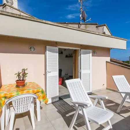 Mansarda By Interhome Apartman
