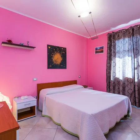 Apartamento Mansarda By Interhome *